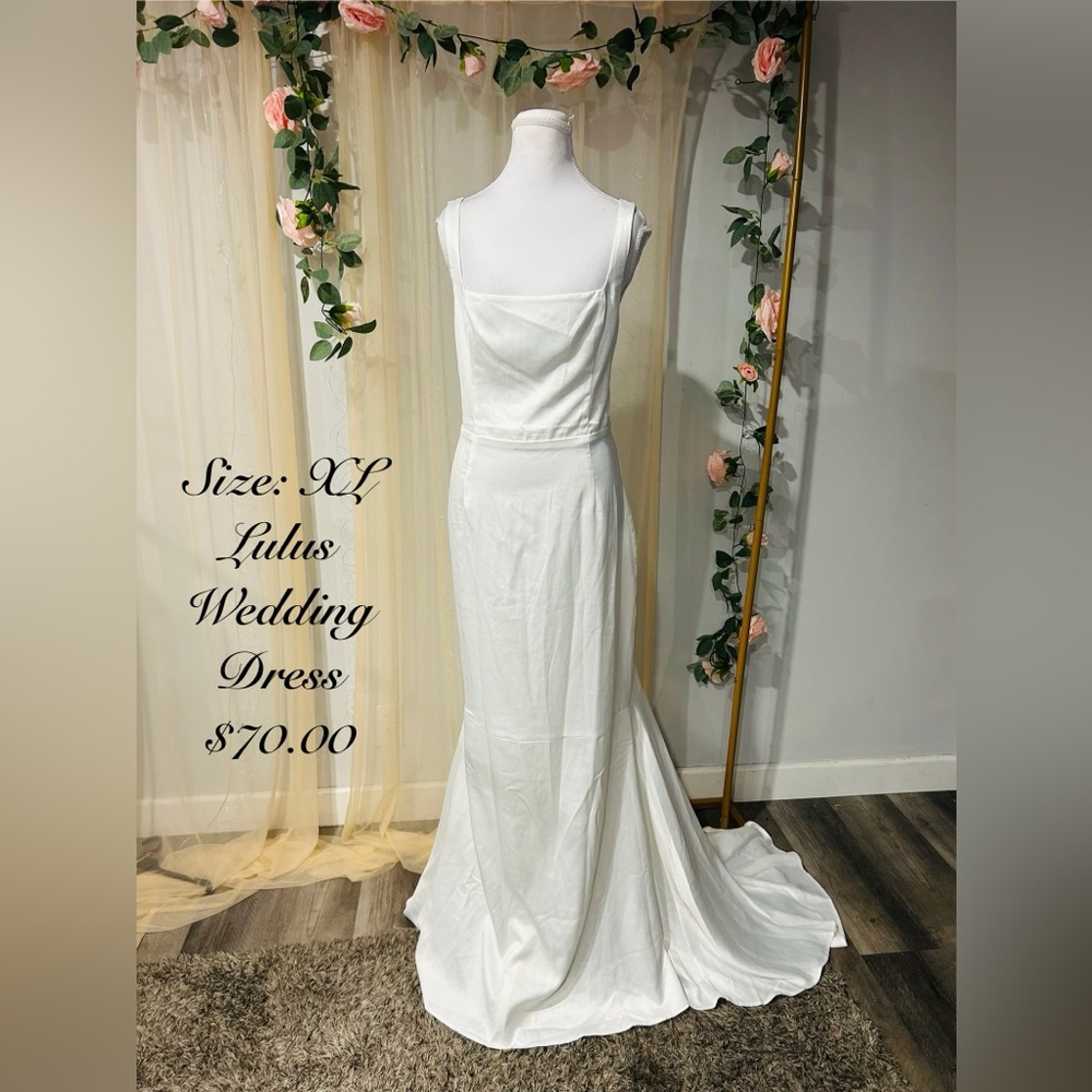 Lulu's Elegant White Wedding Dress